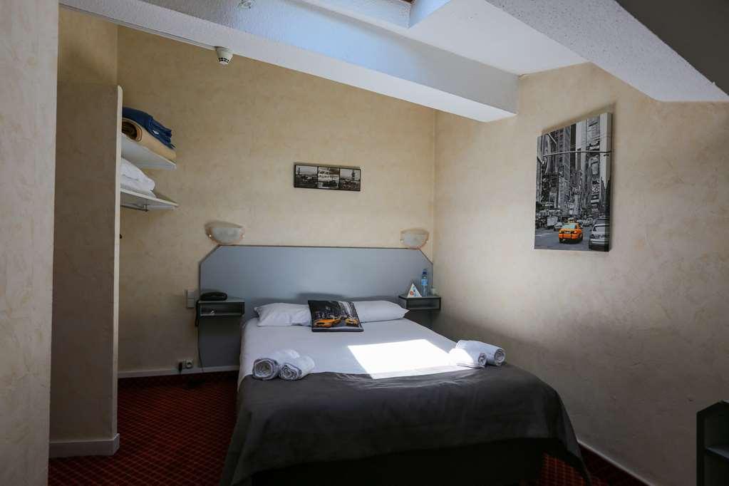Brit Hotel Bleu Nuit サント 部屋 写真