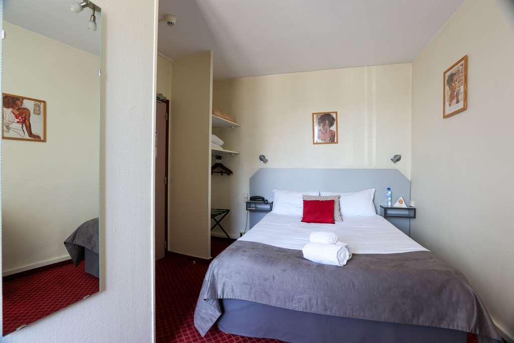Brit Hotel Bleu Nuit サント 部屋 写真
